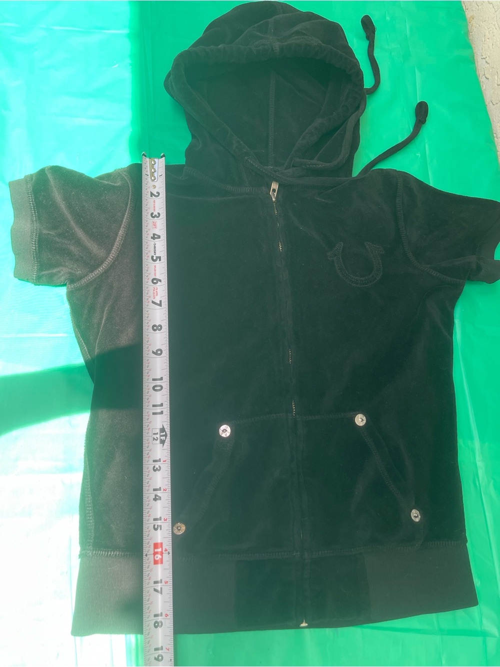 Y2K VINTAGE TRUE RELIGION SHORT SLEEVES BLACK VELVET HOODIE SIZE XS JUNIORS - Picture 14 of 14